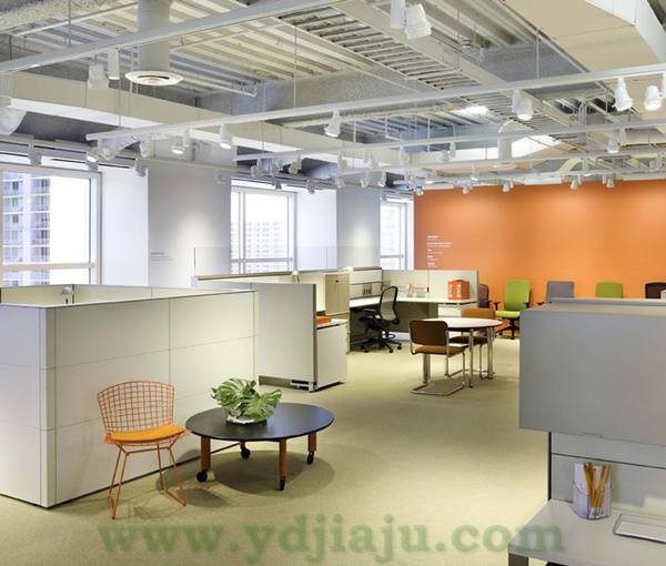 Bertoia Side Chair  椅子