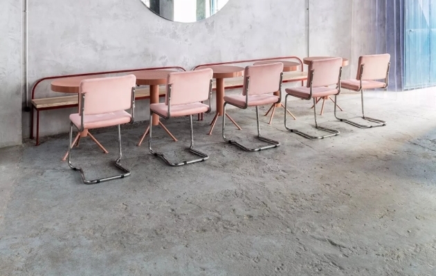 西班牙餐廳設(shè)計案例:極簡而高級