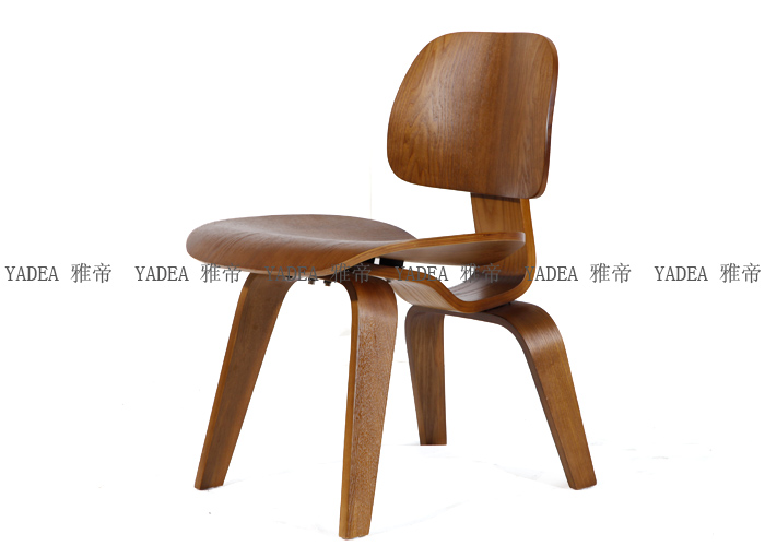 伊姆斯曲木餐椅(Herman Miller Molded Plywood Dining Chair) 伊姆斯曲木餐椅(Herman Miller Molded Plywood Dining Chair)