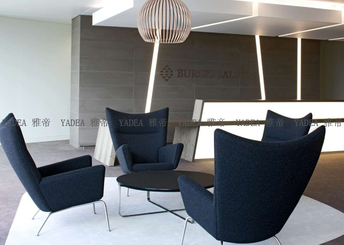 現(xiàn)代躺椅（CH445 Wing Chair）