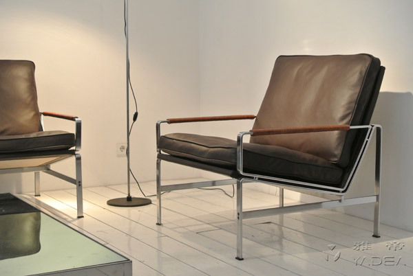 簡約真皮休閑椅