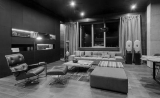 環(huán)保壓力大，引發(fā)家具成本持續(xù)上漲。2016年，全國(guó)各地大力開展環(huán)保監(jiān)察，許多家具企業(yè)認(rèn)為這陣環(huán)保風(fēng)會(huì)刮過去，沒想到到了2017年，環(huán)保整治越來越嚴(yán)峻，一系列的環(huán)保整治行為讓企業(yè)看到了政府治理環(huán)境的決計(jì)。