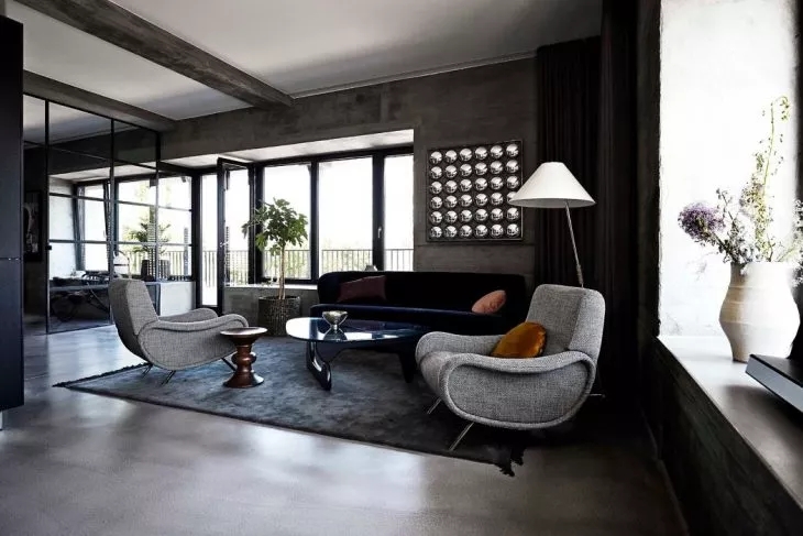 現(xiàn)代家具混搭硬朗工業(yè)風(fēng)，彰顯獨(dú)特風(fēng)格