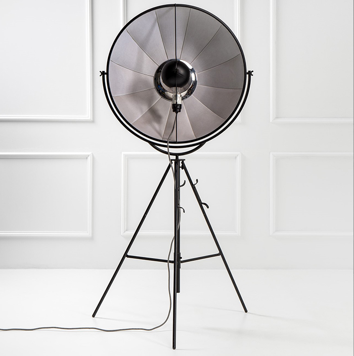 經(jīng)典燈具Fortuny floor lamp