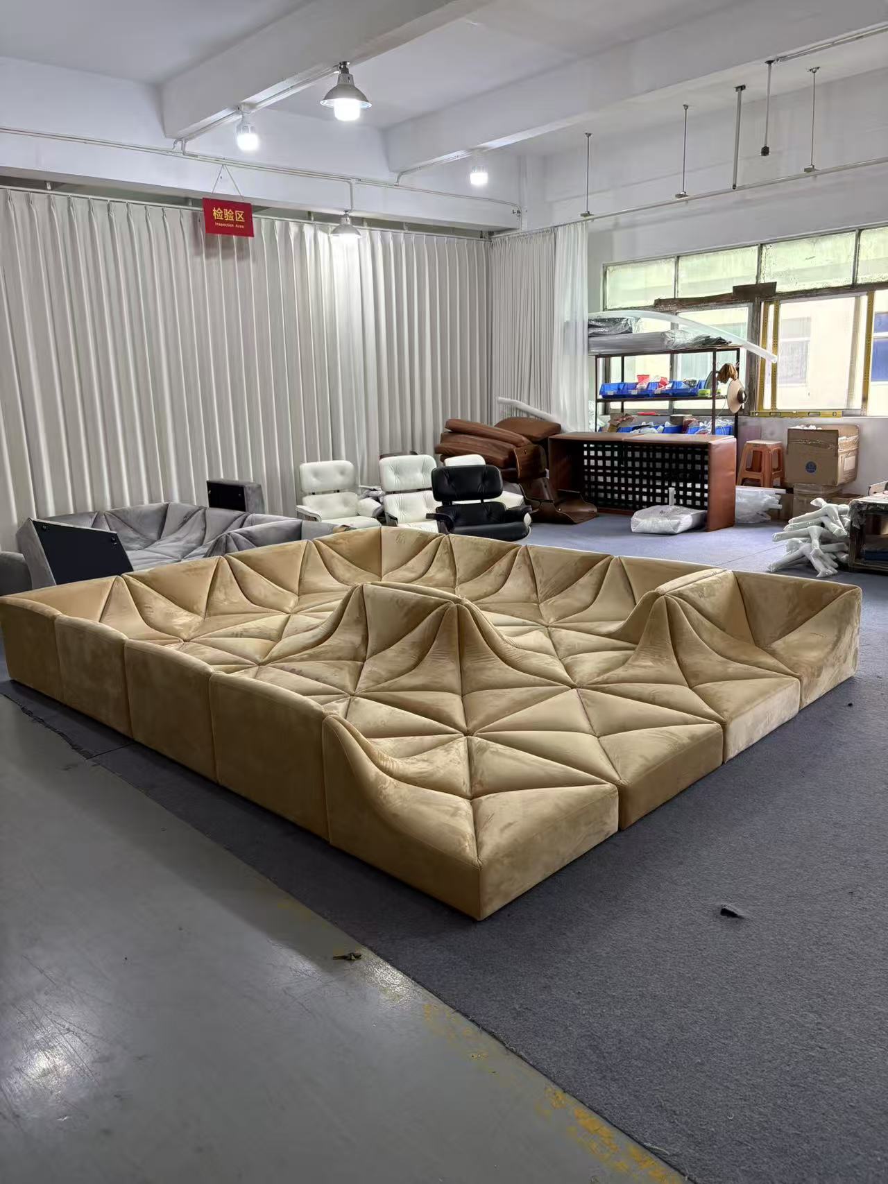 沙丘沙發(fā)（Dune Sofa）