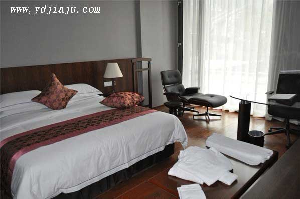 現(xiàn)代簡(jiǎn)約家具裝修 雅帝家具