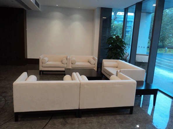 現(xiàn)代簡(jiǎn)約主義家具 雅帝家具