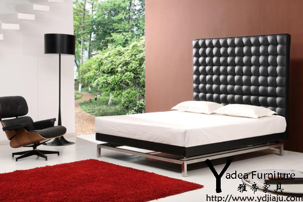 <a href='http://m.szdeyun.com/Products/EamesLoungeChair.html' class='keys' title='點擊查看關(guān)于伊姆斯休閑椅的相關(guān)信息' target='_blank'>伊姆斯休閑椅</a>（Eames Lounge Chair）