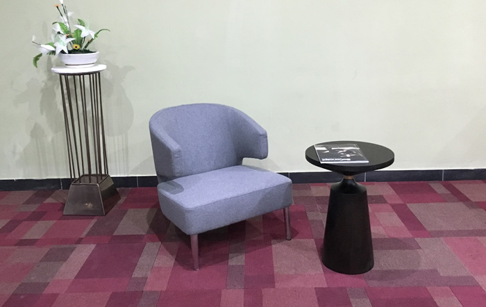 實(shí)木現(xiàn)代咖啡桌