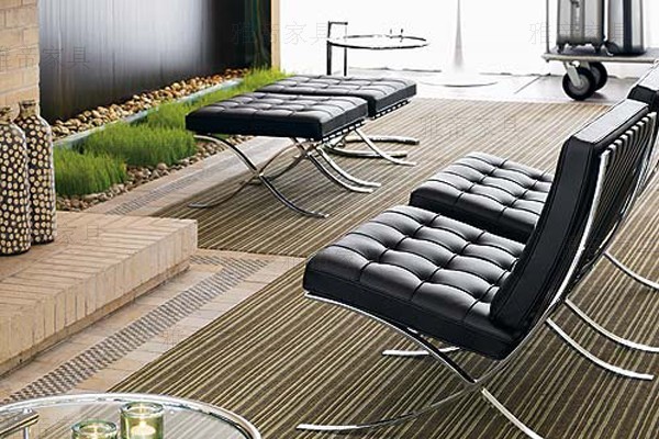 巴塞羅那椅腳凳（Barcelona Chair FootStool）