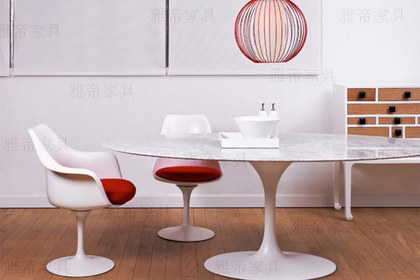 Saarinen Tulip Armchair(郁金香餐椅子) Saarinen Tulip Armchair(郁金香餐椅子)