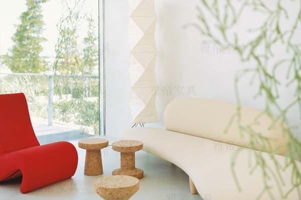 鵝卵石沙發(fā)(Isamu Noguchi Freeform Sofa)