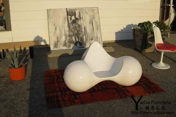 番茄椅子(Tomato Chair)