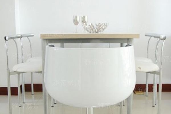 酒杯椅(Cup Chair）