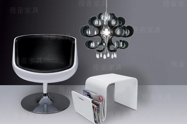 酒杯椅(Cup Chair）