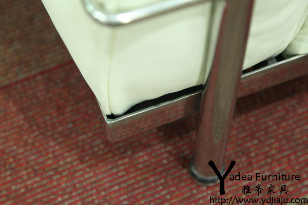 包豪斯家具（LC3-1）