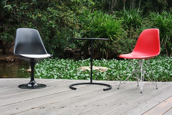 愛(ài)琳.格蕾茶幾(Eileen Gray End Table)