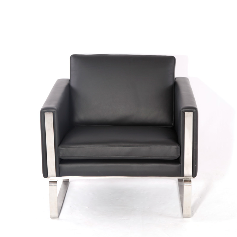 北歐簡約風(fēng)格沙發(fā)（CH101 Sofa）