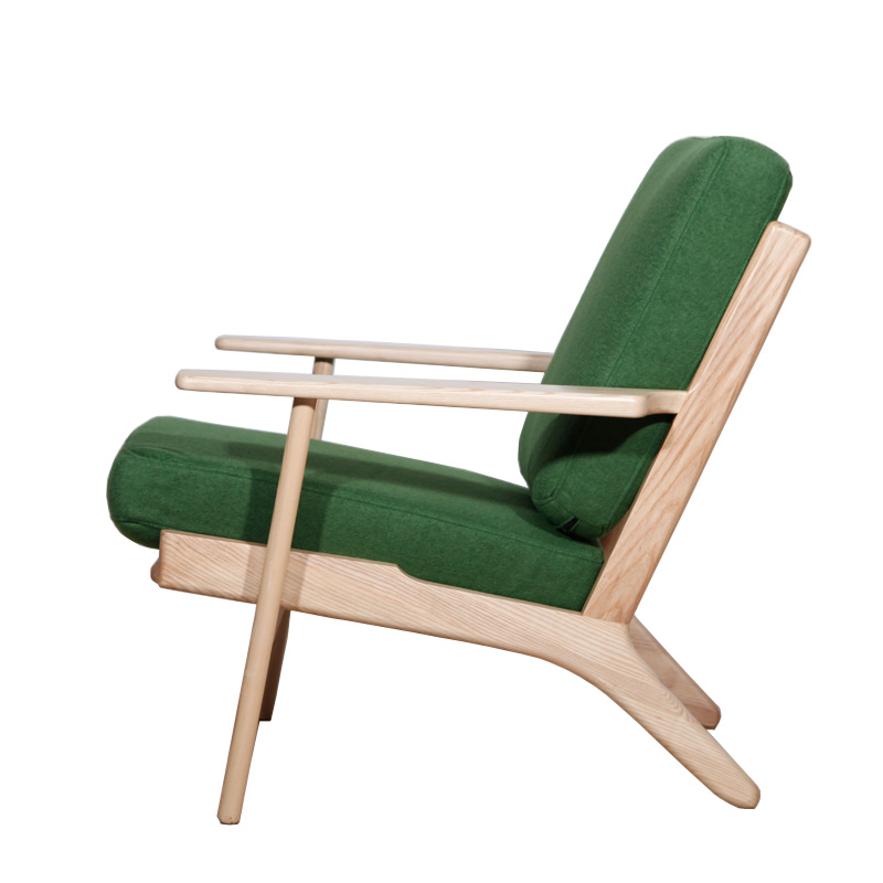北歐休閑椅（Hans Wegner Plank Chair）