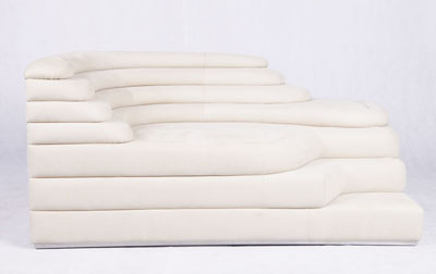 現(xiàn)代簡(jiǎn)約真皮休閑山丘沙發(fā)